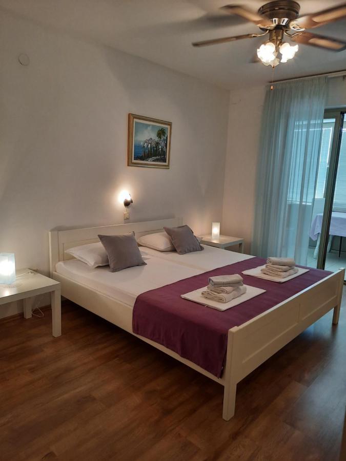 Apartments And Rooms Vinko Barbat na Rabu Экстерьер фото