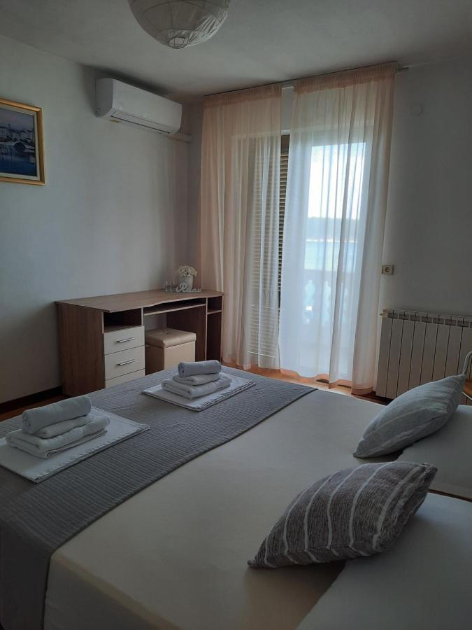 Apartments And Rooms Vinko Barbat na Rabu Экстерьер фото