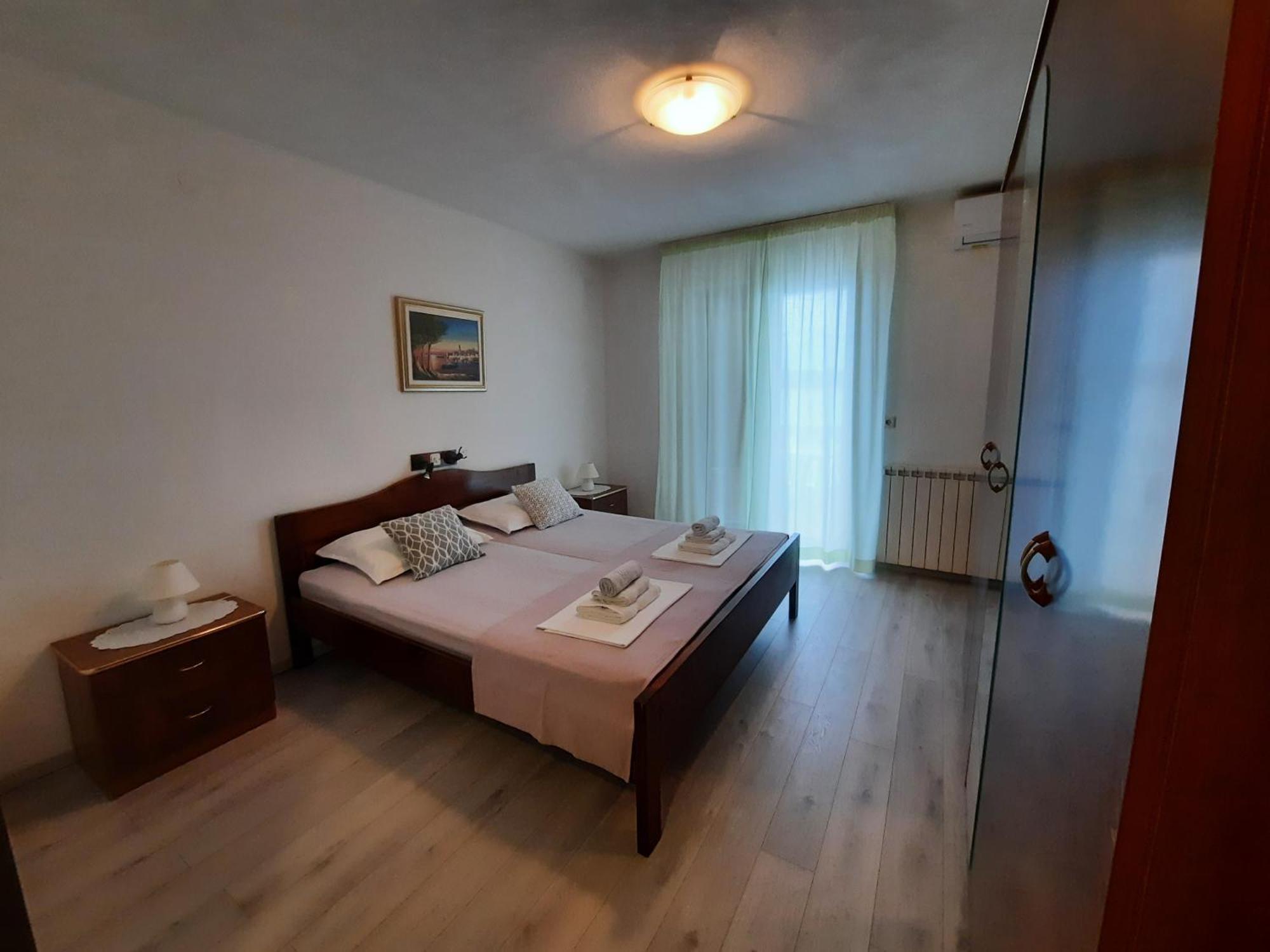 Apartments And Rooms Vinko Barbat na Rabu Экстерьер фото